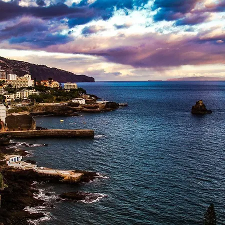 Seashell Romantic - Balcony With Ocean View & Pool * Funchal (Madeira)